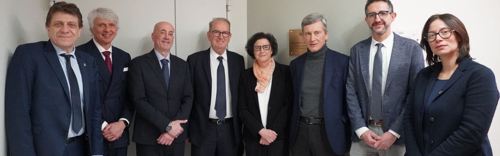 Inaugurazione dei laboratori didattici di biologia e farmacia all’Istituto Biologico 3